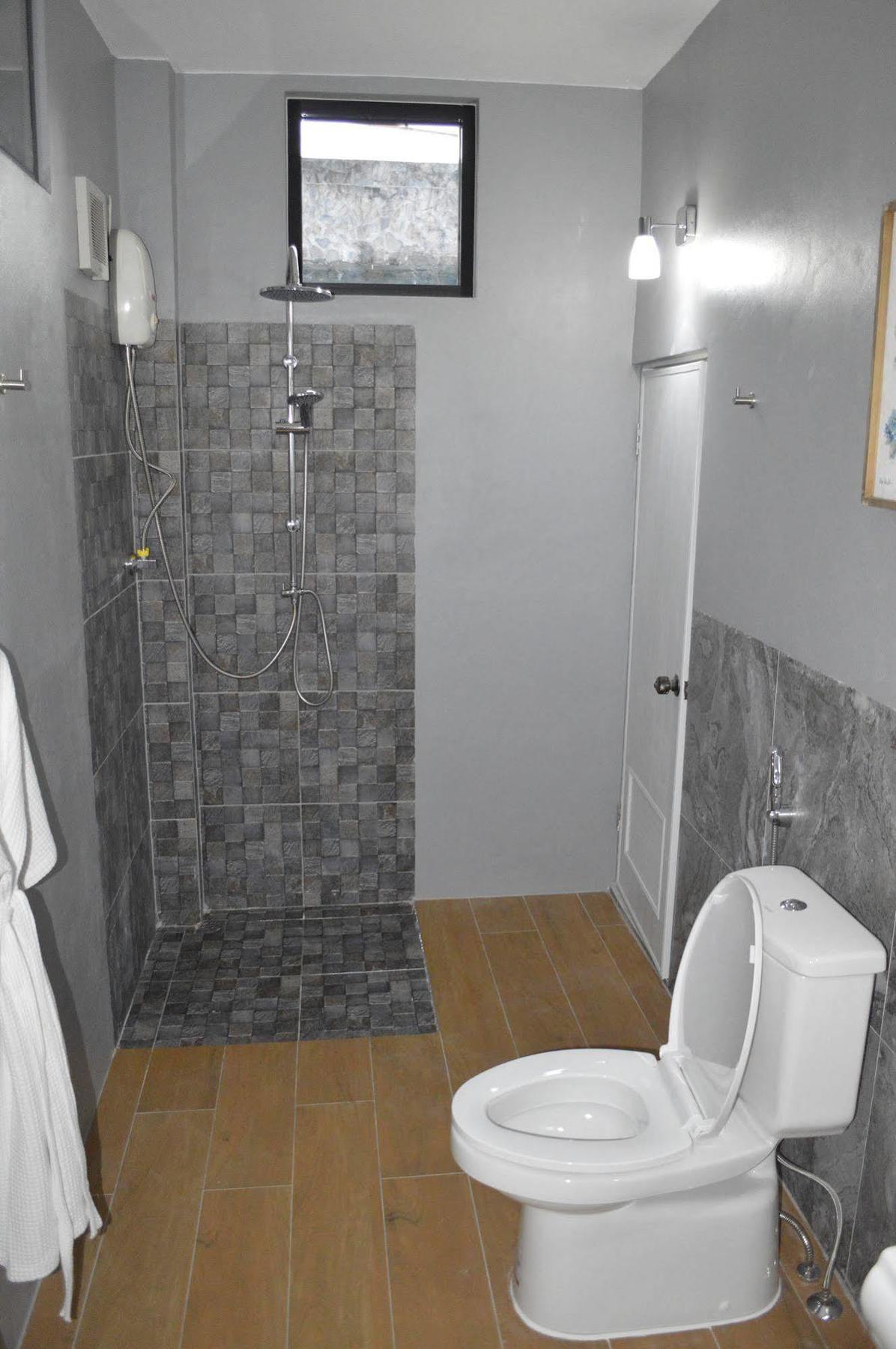 Baan Thai Homestay By Bgb Villas Bãi biển Kata Ngoại thất bức ảnh